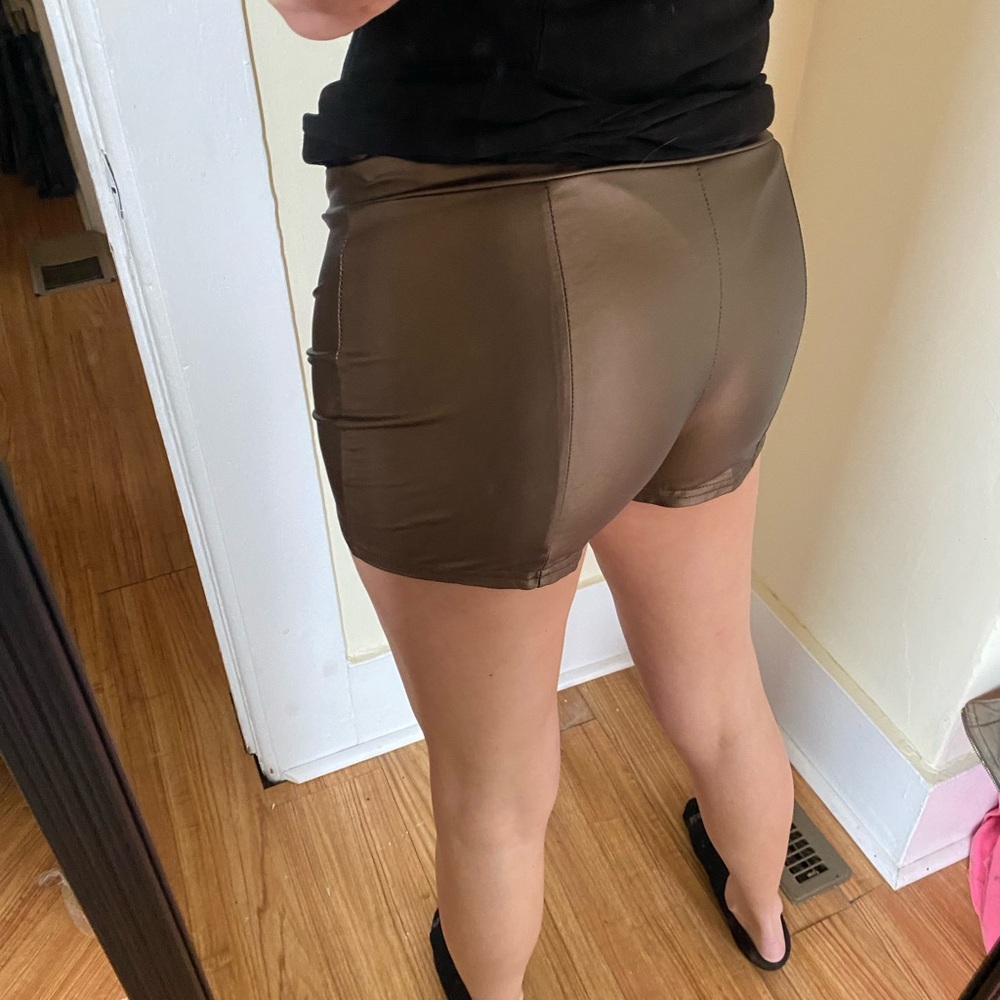 Women's Brown Shorts